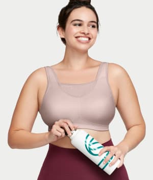 No-Bounce Cami Elite Wire-Free Sports Bra: undefined