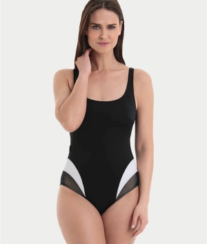 Elina One-Piece: undefined