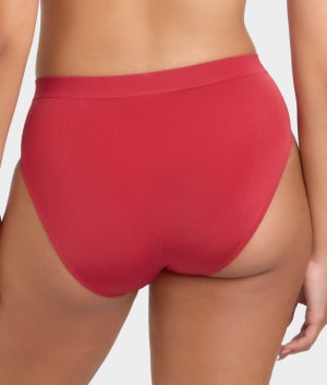 Regina Red
