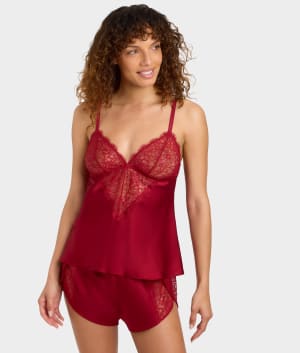 It's On Cami: undefined