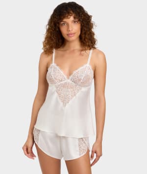 It's On Cami: undefined