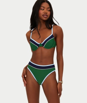Delia Bikini Bottom: undefined