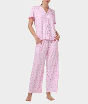 Knit Short Sleeve Notch Top and Crop Pant Set: undefined