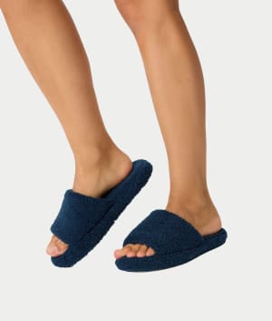 Slide Cozy Slippers: undefined