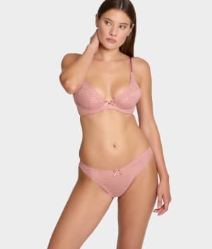 Spot-Light Hi-Cut Brief: undefined