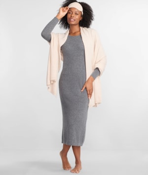 Cashmere Knit Wrap With Eye Mask: undefined