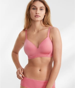 The Wire-Free Smoothing T-Shirt Bra With Lace: undefined