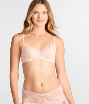 Feeling Famous Balconette Bra: undefined