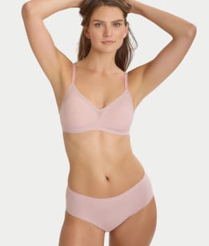 b.Wow'd Modern Hipster: undefined