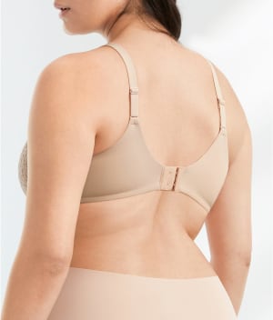Nude Blush