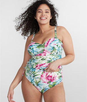 Langkawi Twist Underwire Tankini Top: undefined