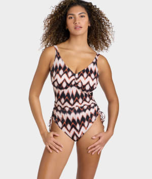 Sabana V-Neck Underwire One-Piece: undefined