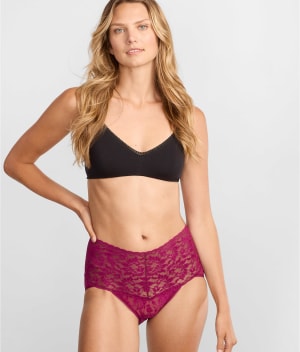 Signature Lace Retro V-Kini: undefined