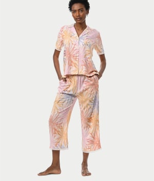 Notch Collar Woven Capri Pajama Set: undefined