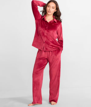 Velour Knit Pajama Set: undefined