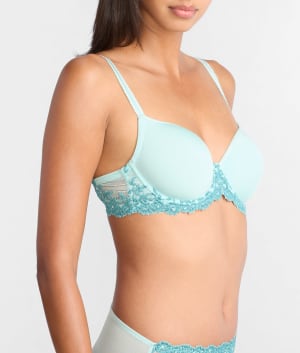 Eggshell Blue/Brittany Blue